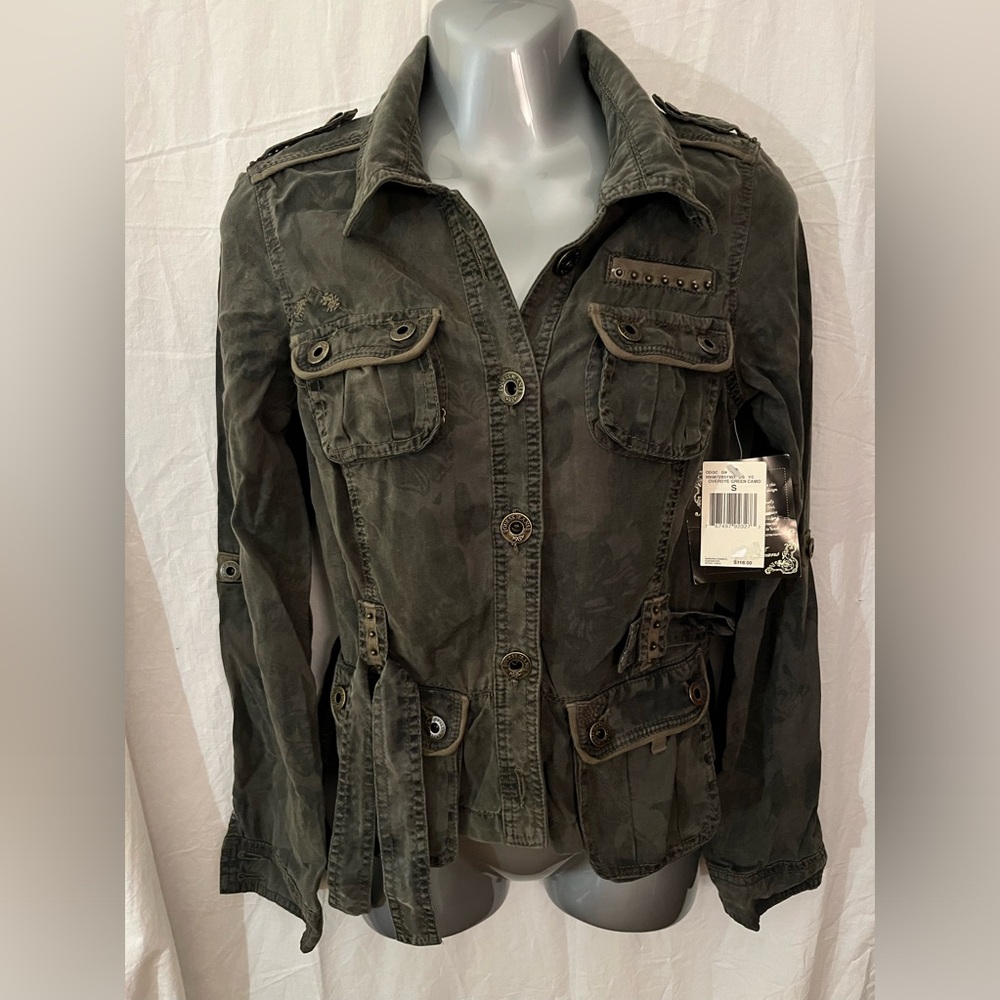 NWT Guess jacket style top flower floral camo cargo utility military